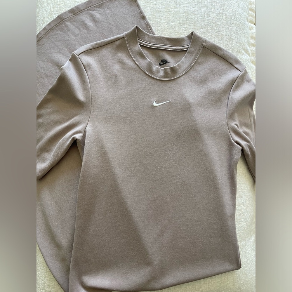 Nike dress
